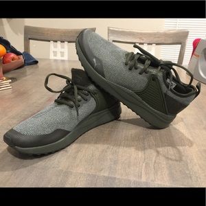 Puma pacer next cage shoes